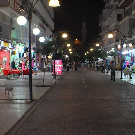 كوشاداسيه Akerdem Hotel المظهر الخارجي الصورة