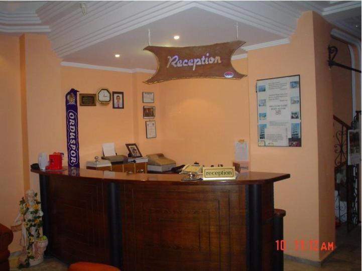 كوشاداسيه Akerdem Hotel المظهر الخارجي الصورة
