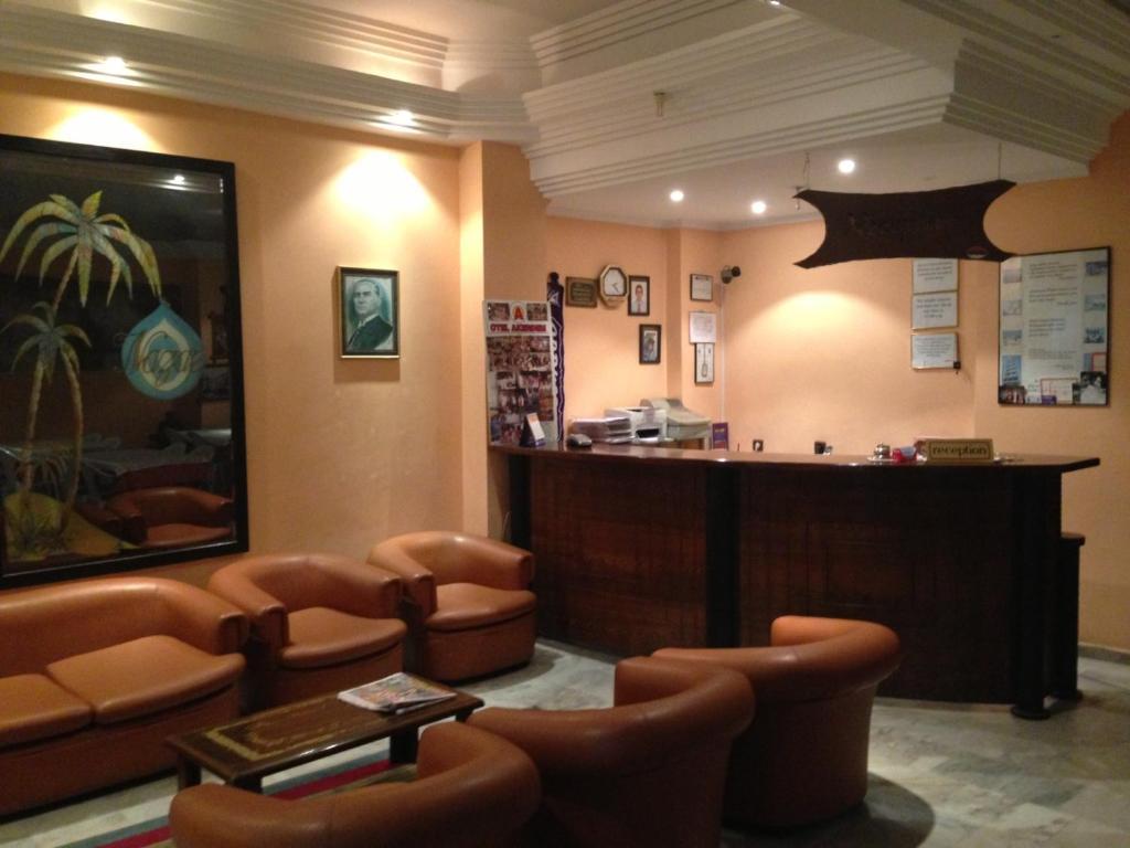 كوشاداسيه Akerdem Hotel المظهر الخارجي الصورة