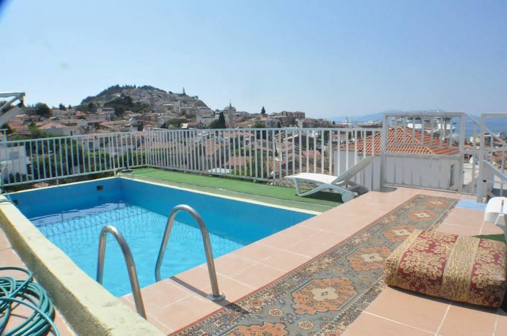 كوشاداسيه Akerdem Hotel المظهر الخارجي الصورة